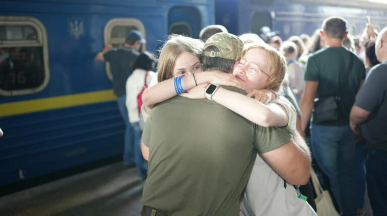 «Повернись живим»: пасажири Укрзалізниці задонатили понад трьох мільйонів гривень