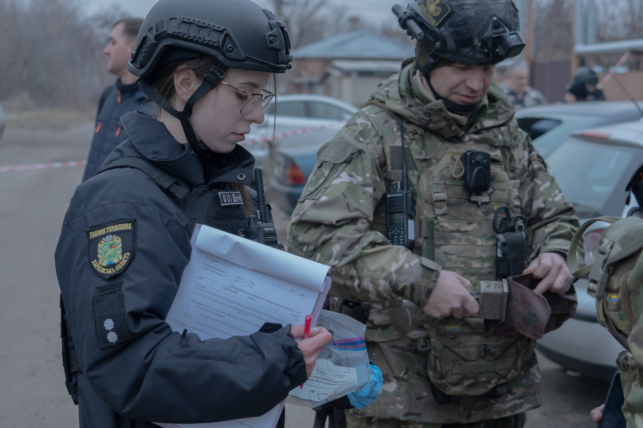 Police documenting aftermath of the Russian Molniya drone attack on January 25, 2025 / Photo: Liubov Yemets, Gwara Media