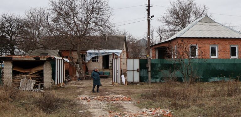 «Припускаємо, що росіяни цілили по залізниці»: речник Дергачівської міськради про наслідки обстрілу