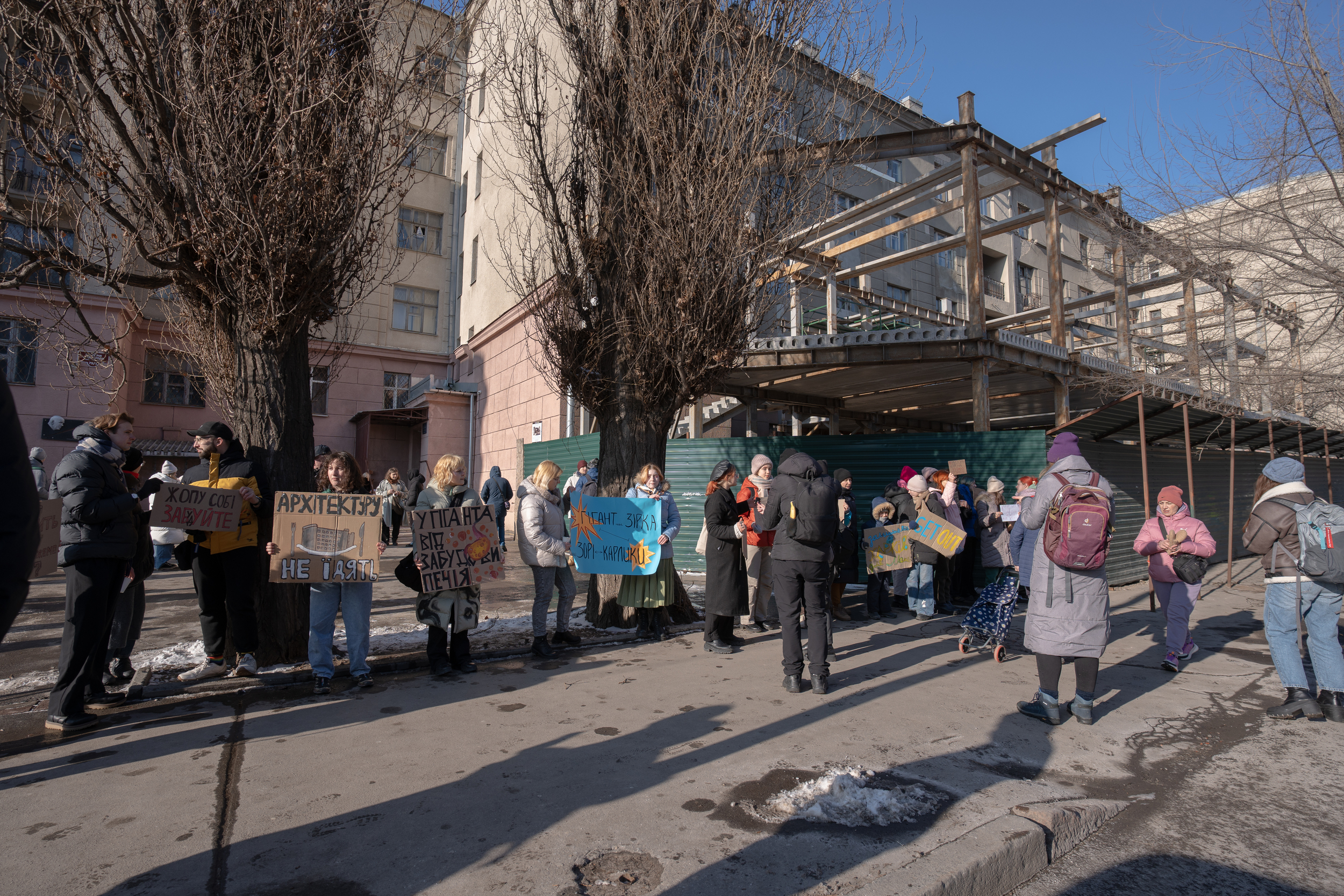 Protest against construction of the café in front of historic building called 