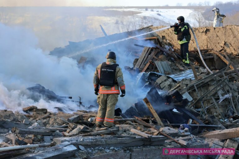 Fire in aftermath of Russian bombing of Kharkiv Oblast spread through half of village’s street 