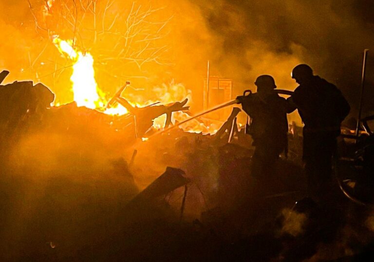 Росіяни завдали 10 ударів авіабобами по Купʼянську: били по житловому сектору