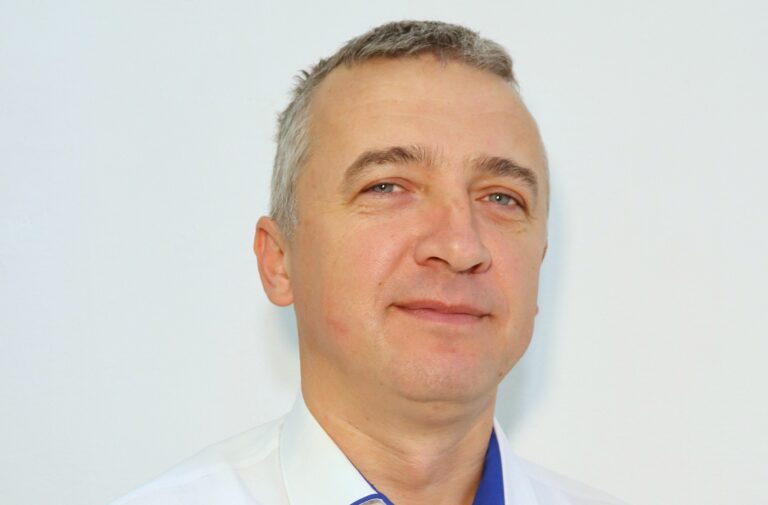 У ЗМІ зʼявилася інформація, що заступник мера Лозової поїхав до Росії: у громаді не коментують