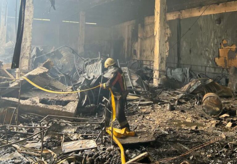 Внаслідок російської атаки дронами в Ізюмі знищені депо та відділення «Нової пошти»