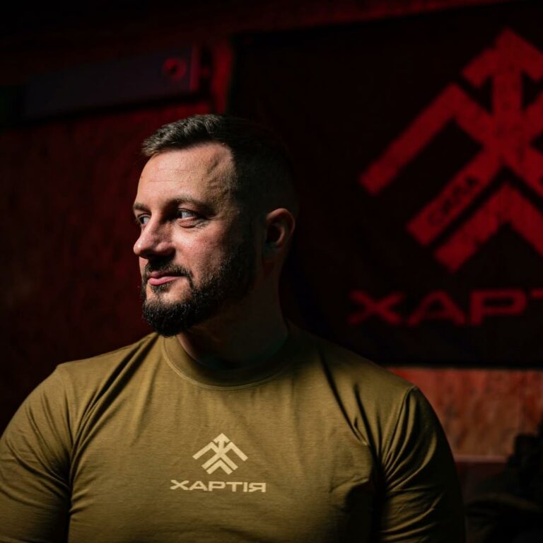 Ukraїner зняв документальний фільм про харківську бригаду