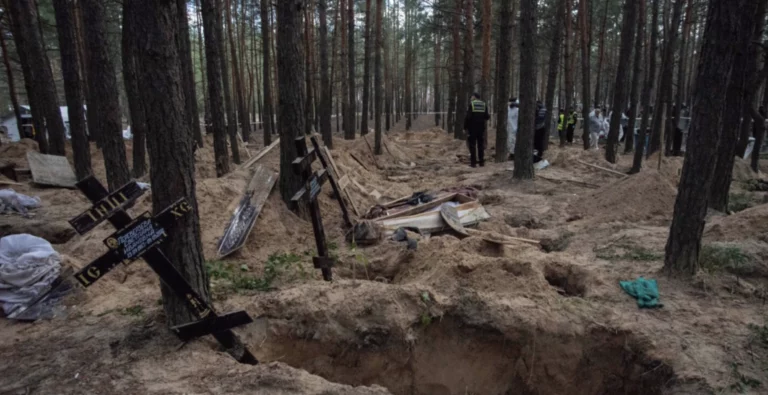 Debunking Russian fakes. No, TVP World didn’t report on Ukrainian being guilty of exhumation of 420 bodies in Poland