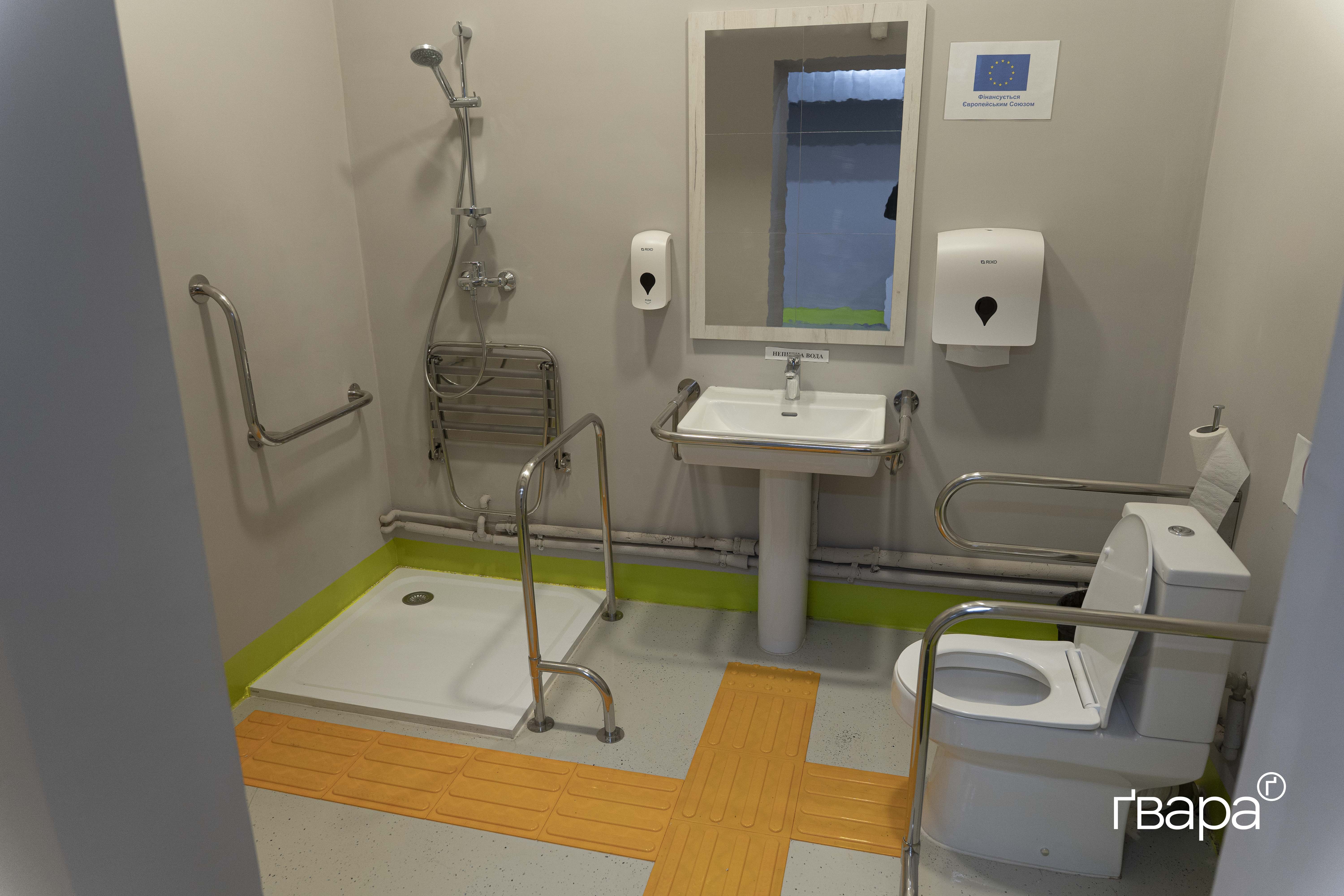 зображення до посту: У Коротичі діти навчаються в укритті з протирадіаційними властивостями. Розповідаємо про навчання та безпеку