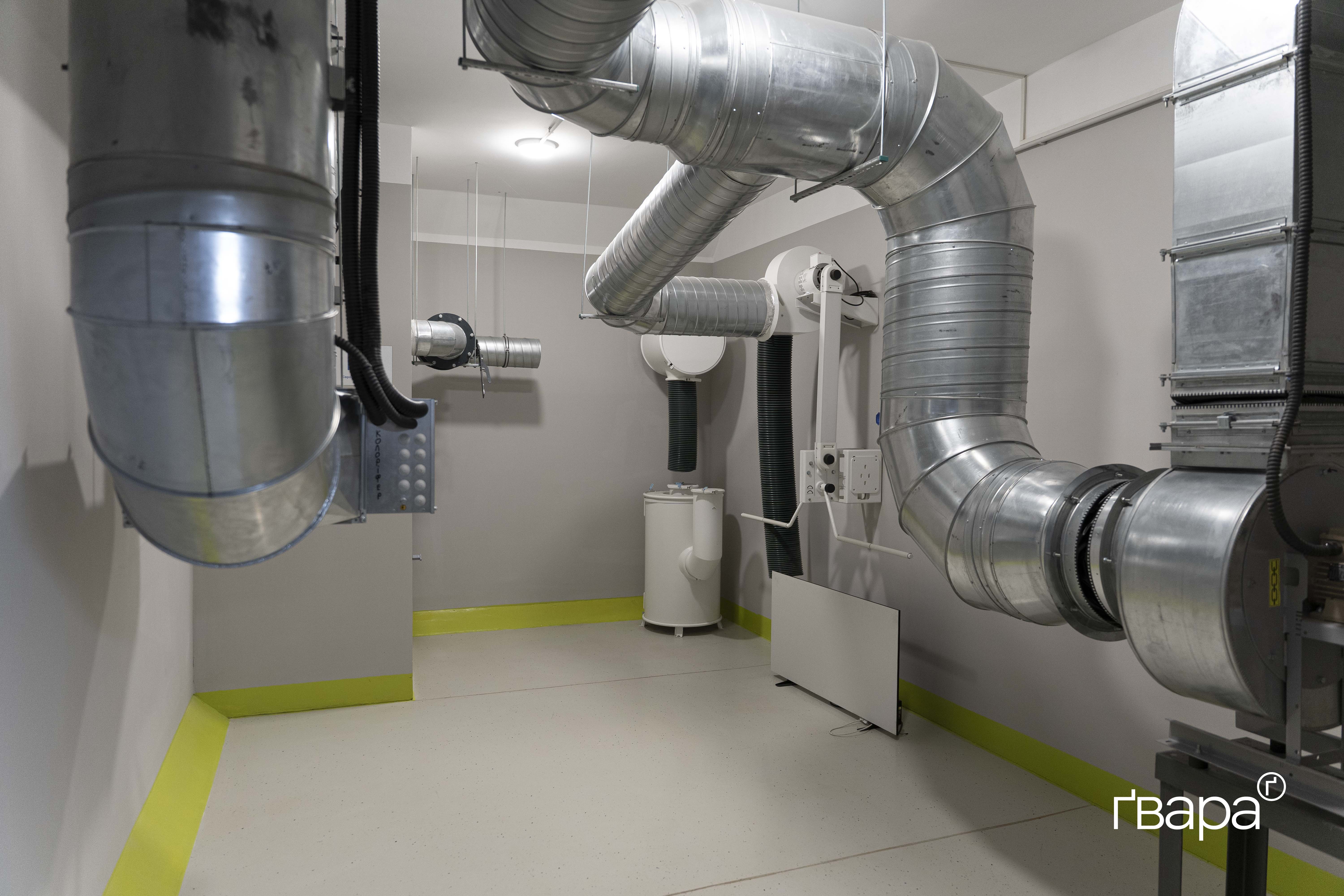 зображення до посту: У Коротичі діти навчаються в укритті з протирадіаційними властивостями. Розповідаємо про навчання та безпеку