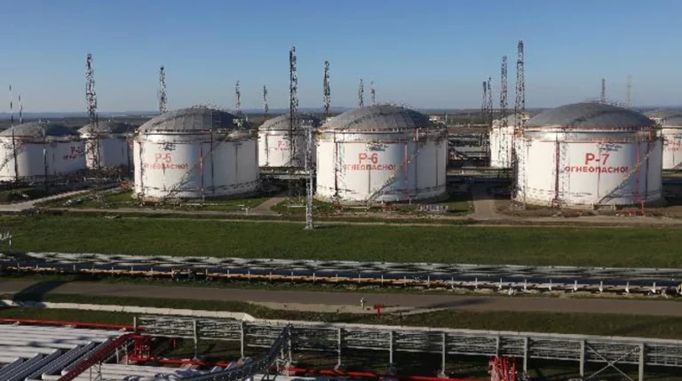 SBU strikes Russian major oil hub in Krasnodar region 