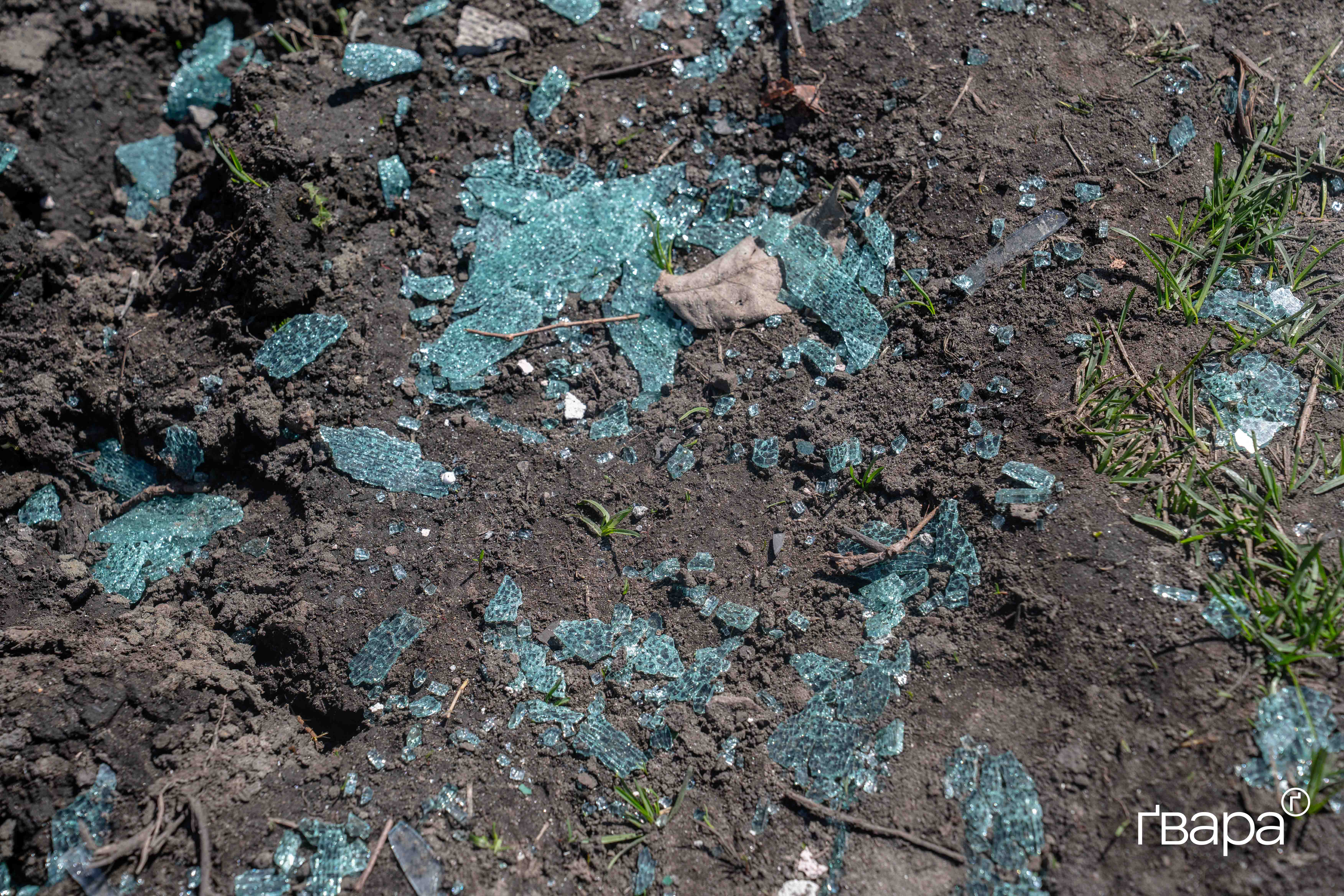 зображення до посту: Росіяни вдарили по приватному сектору в Харкові — фото