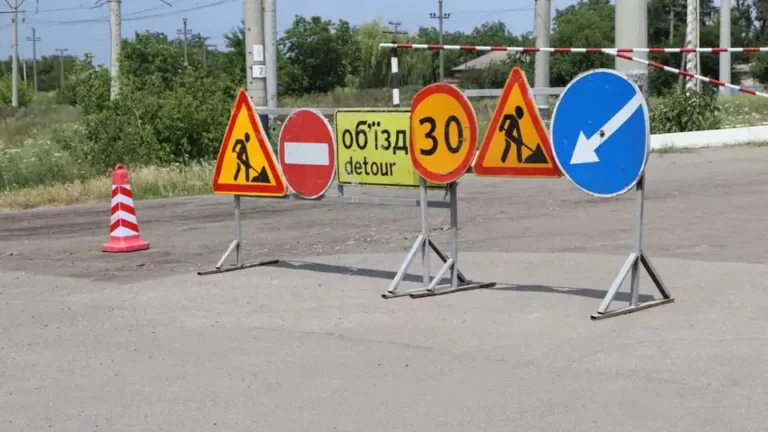 У Харкові на тиждень тимчасово заборонять рух транспорту: детальніше