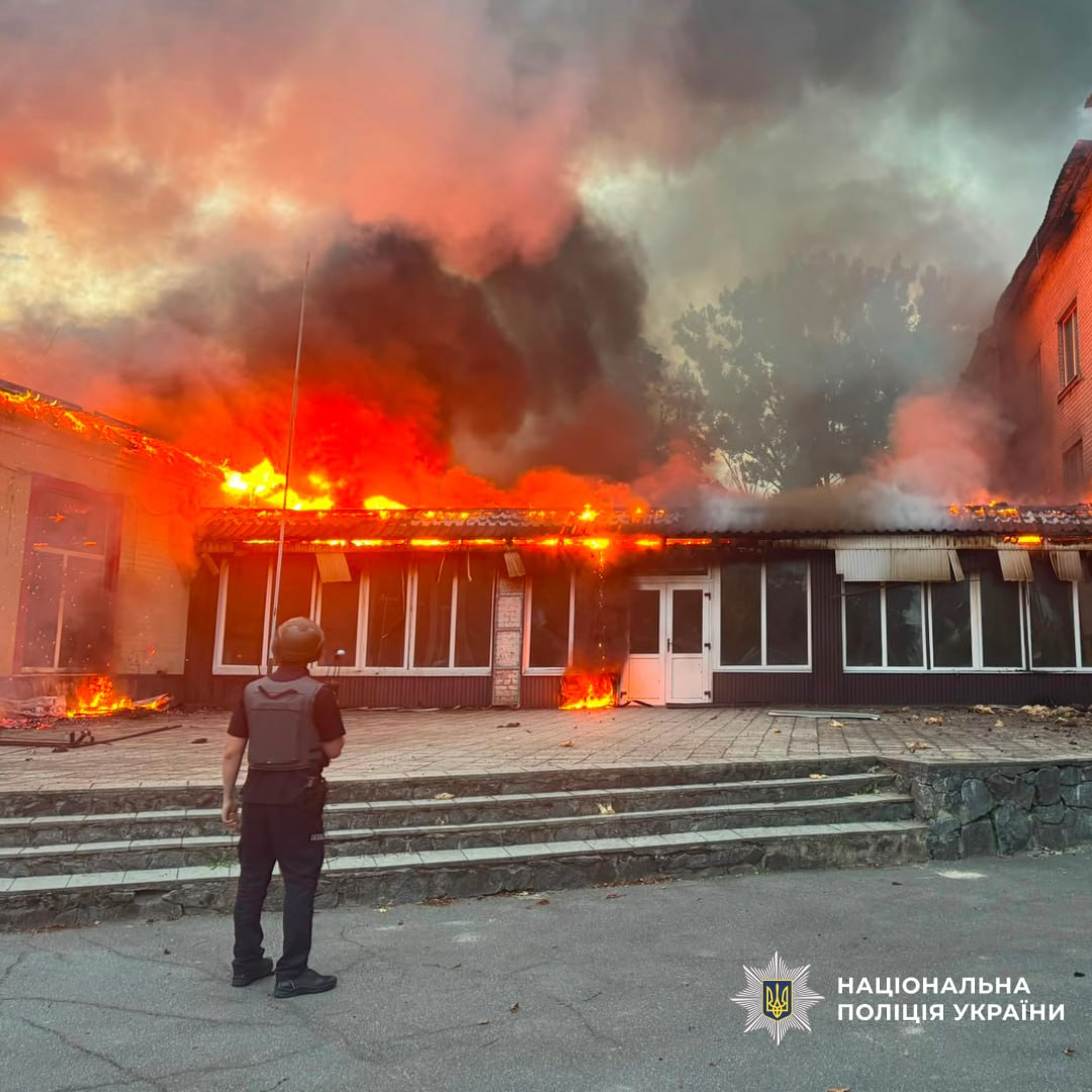 Russian forces attack Izium district with artillery, injure child