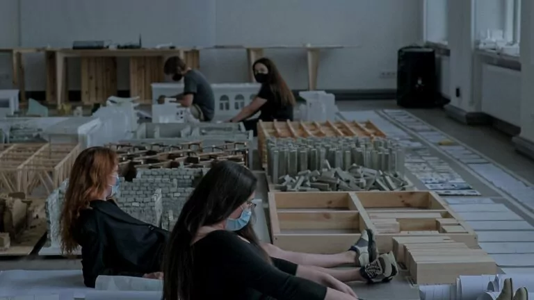 Виставка року ХША: зрозуміти місто, щоб змінити його