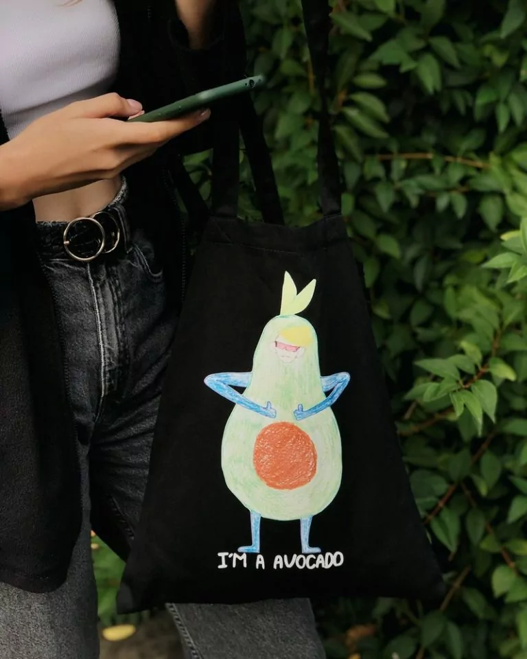 Не просто доброчинність: HANDCRAFTS by orphans – вироби від дітей та підлітків-сиріт, виготовлені з любов’ю