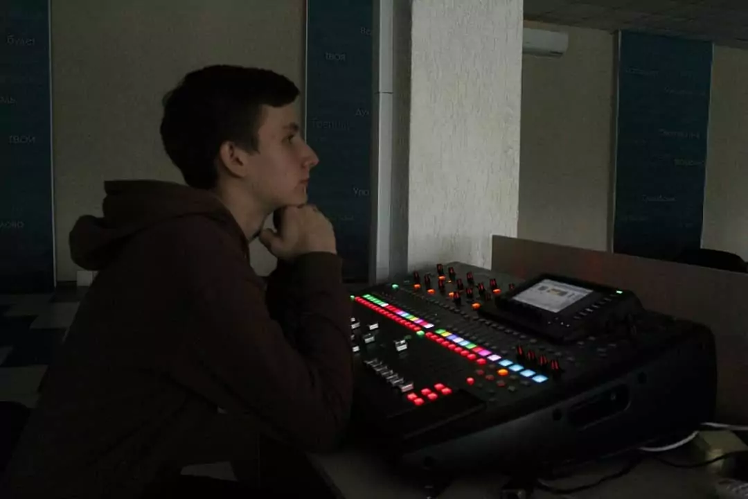 зображення до посту: Психологія міста. Історії українців, які переїхали в інші країни та з одного міста в інше