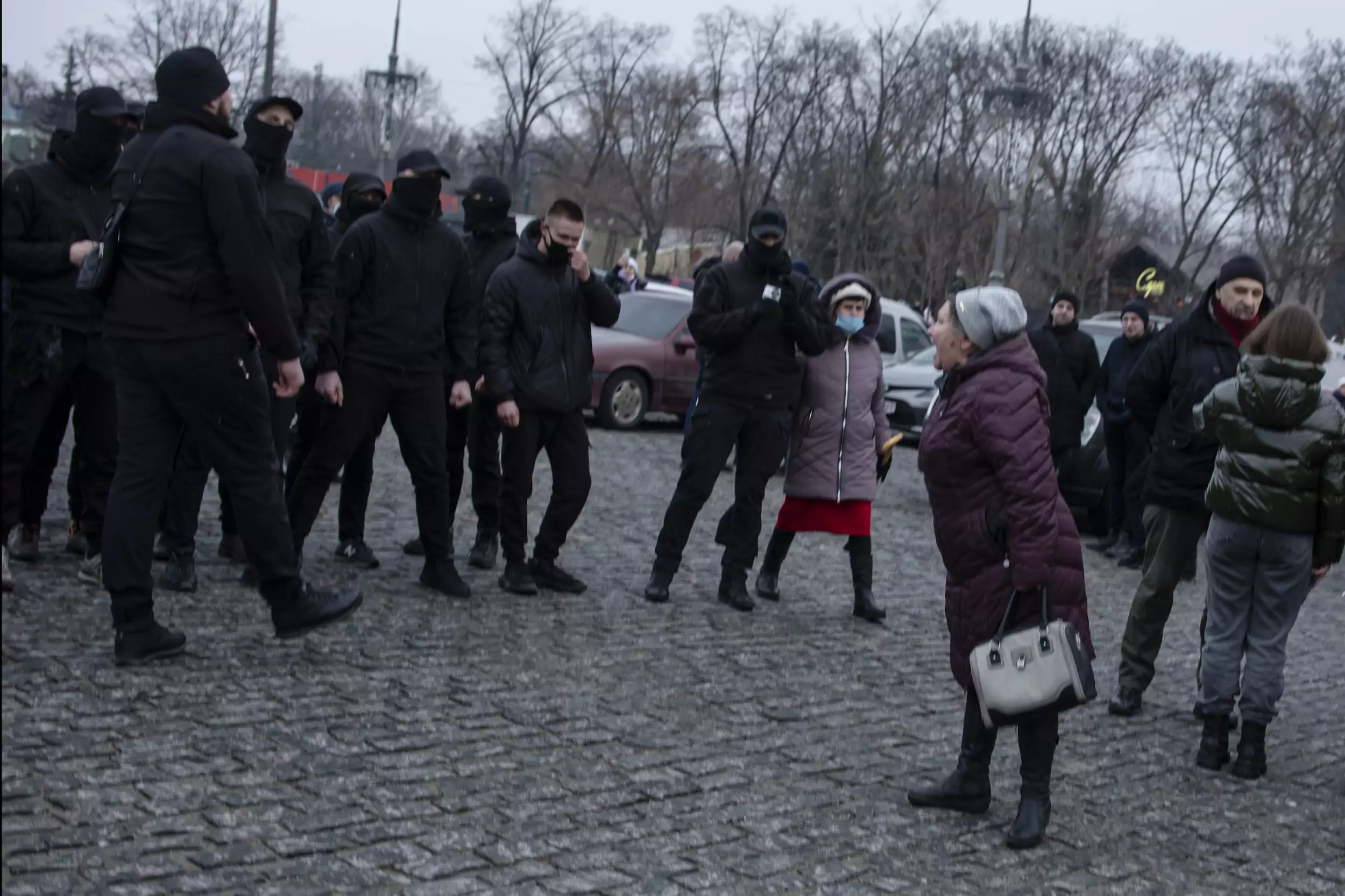 зображення до посту: Протести навколо ковзанки. Харків у лютому