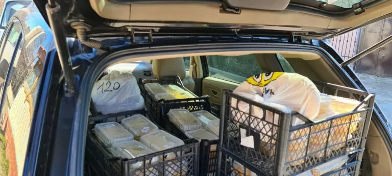 Допоможи тим, хто допомагає. Розповідаємо про український проєкт HelpTheHelper