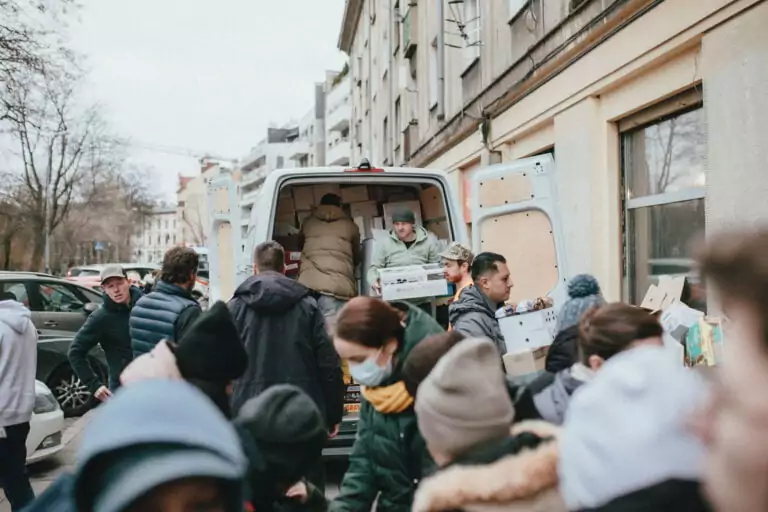 “Ми в бульбашці, а війна їде з нами коридором українців”, ーволонтерка з Кракова