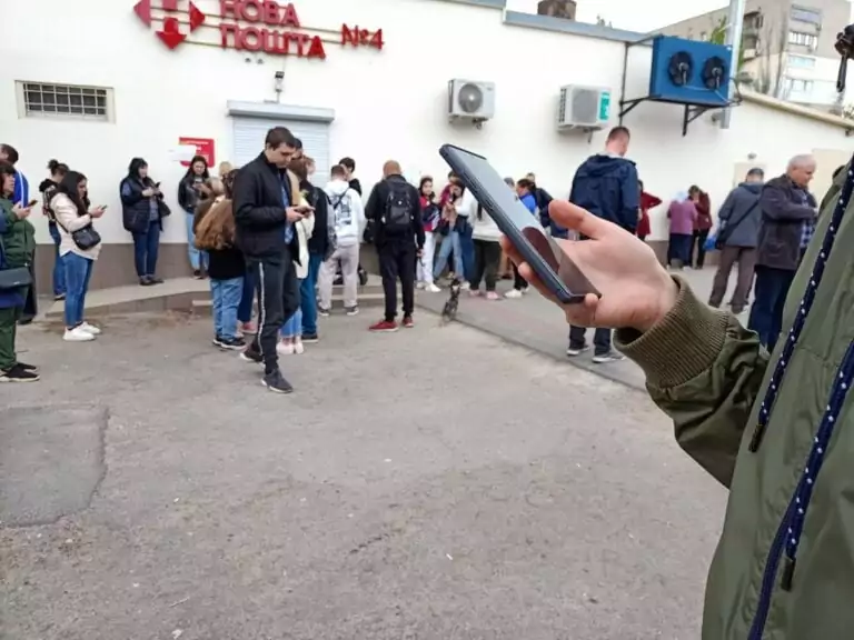 Відрізані від світу: що відбувається у Херсоні?