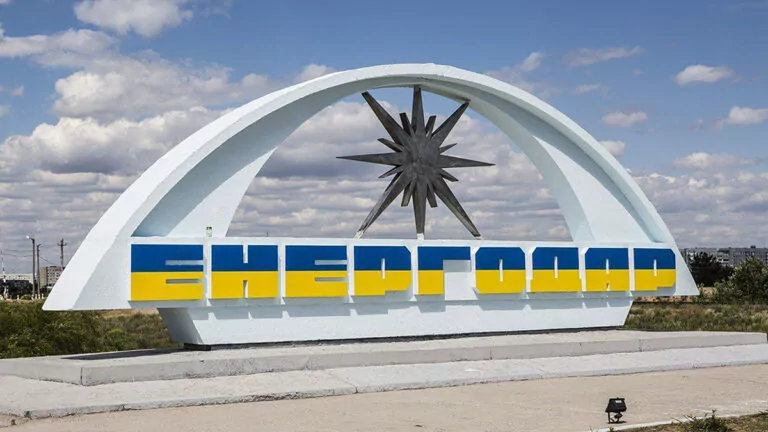 Енергодар: яка мета «відкритих» звернень співробітників ЗАЕС до Президента та ЗСУ?