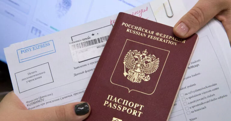 Угорщина не буде обмежувати видачу віз російським громадянам