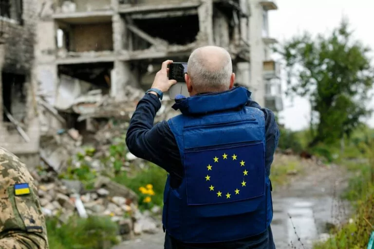 Diplomats from more than 20 countries visited the liberated Izium