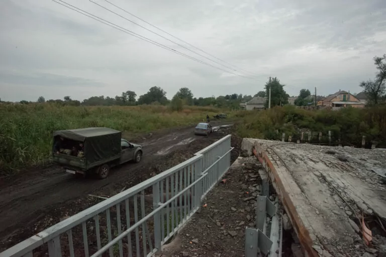 Війська РФ обстріляли Козачу Лопань та Подоли: є загиблий та поранені