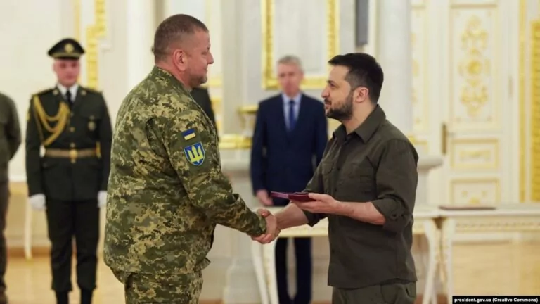 Більшість українців не вірить у конфлікти в керівництві України 