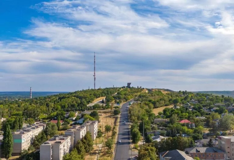 Russians Shot Civilians in the Backs: Story of an Izium Survivor