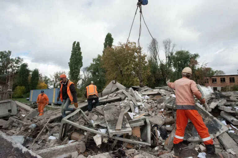 Kharkiv Shelling: Russian Missiles Damaged Industrial and Railway Facilities – Photo