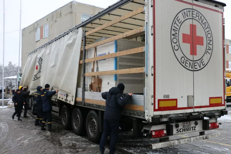 Russians destroy Ukrainian Red Cross office in Donetsk region