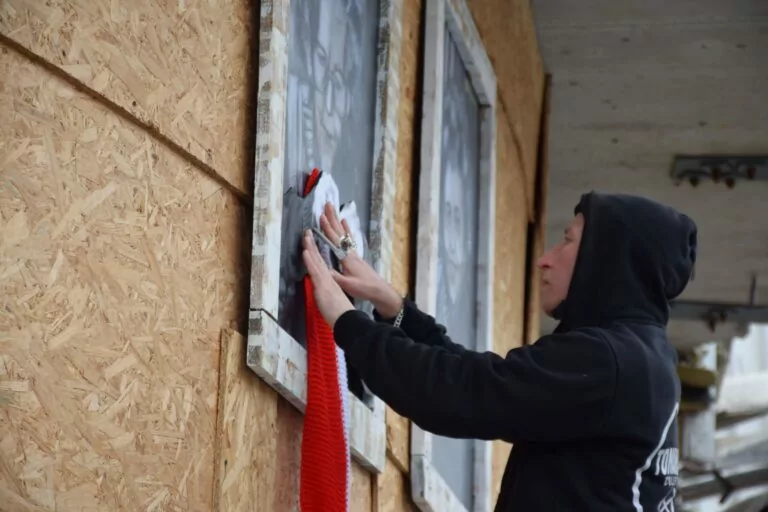 Art Installation Dedicated to Poland-Ukraine Friendship Appeared in Kharkiv – Photo