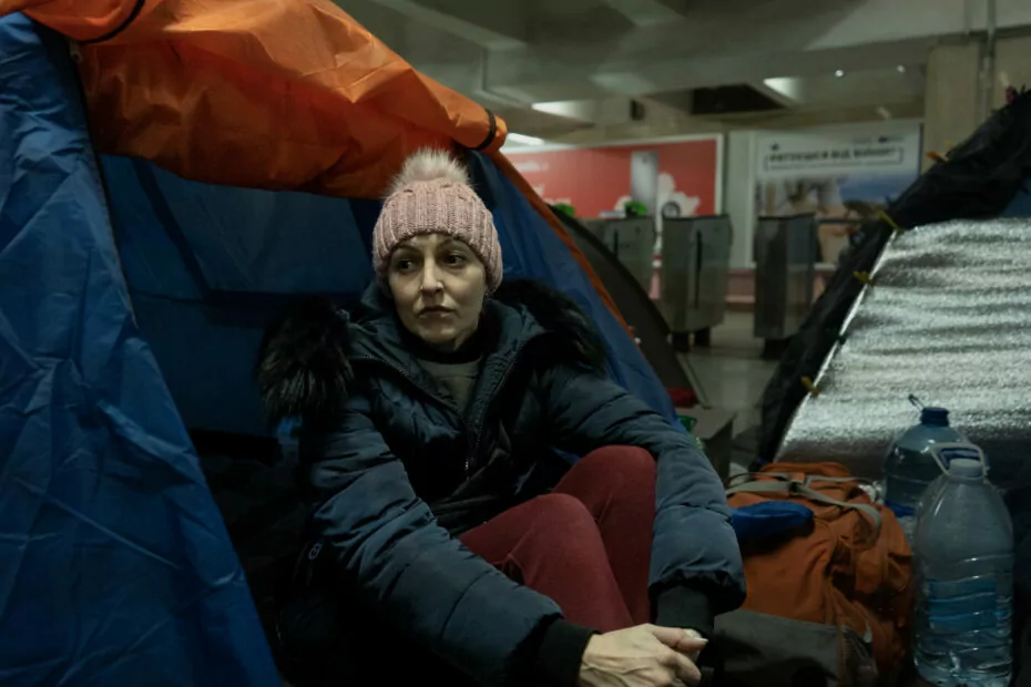 зображення до посту: Підземка стала другим домом: історії людей, які живуть на станції харківського метро
