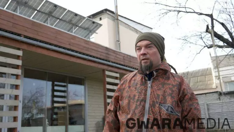 Харківʼянин живить свій будинок за допомогою зеленої електроенергії – ВІДЕО