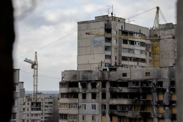 У 2024 в Харкові відновлять 167 будинків, пошкоджених обстрілами – Терехов