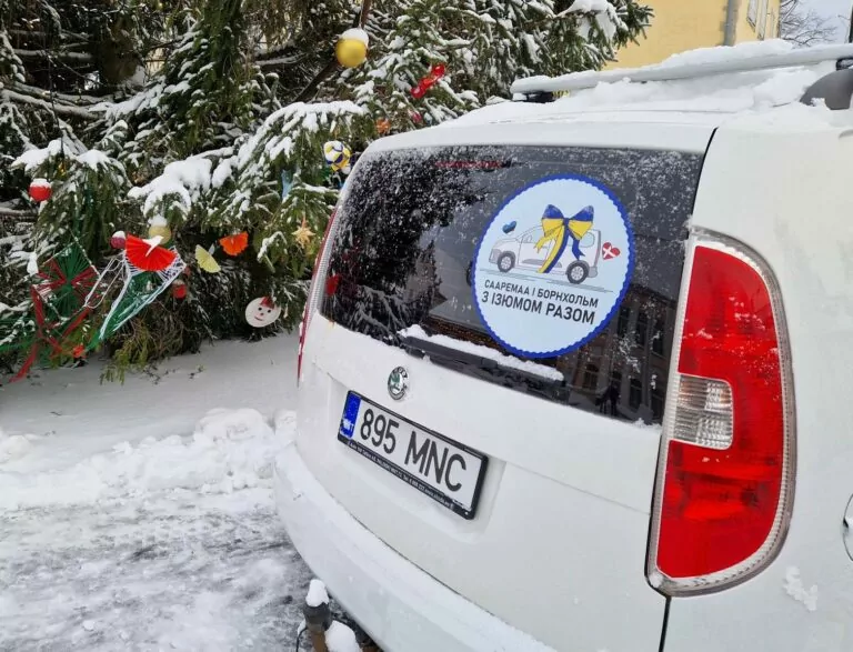 Мешканці Естонії та Данії передали допомогу деокупованому Ізюму