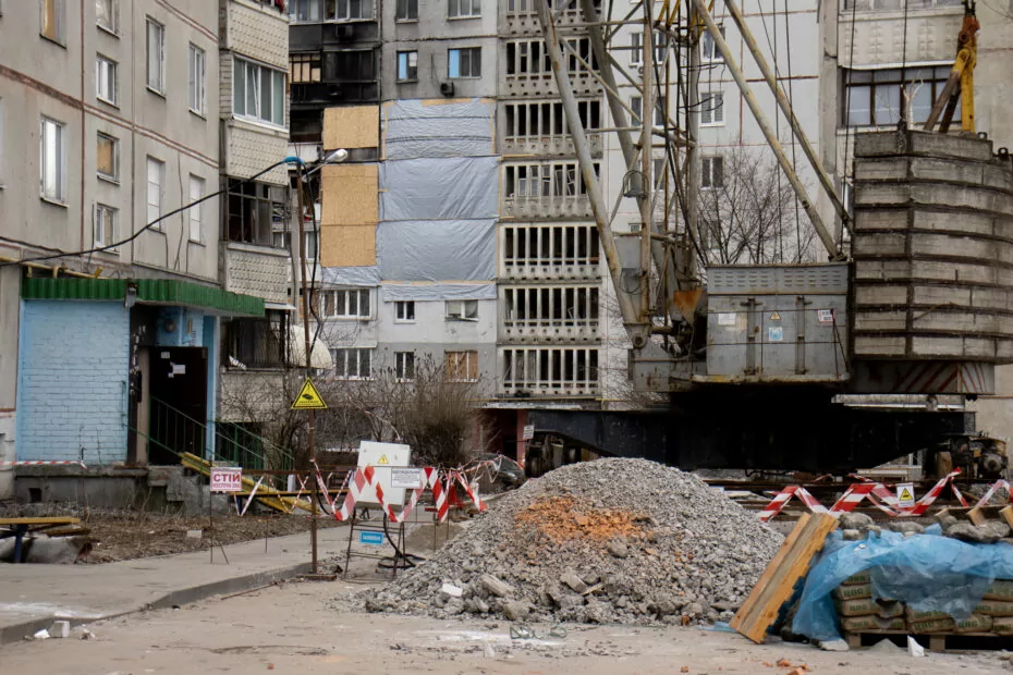 зображення до посту: Recovery Despite Missile Attacks: How Houses to Be Repaired in Kharkiv