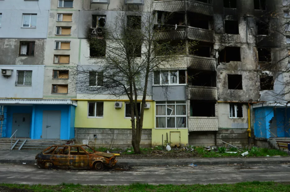 зображення до посту: Recovery Despite Missile Attacks: How Houses to Be Repaired in Kharkiv