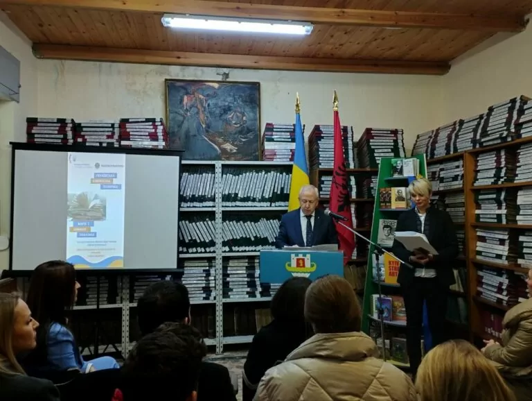 Ukrainian Bookshelf Opens in Durrës in Albania