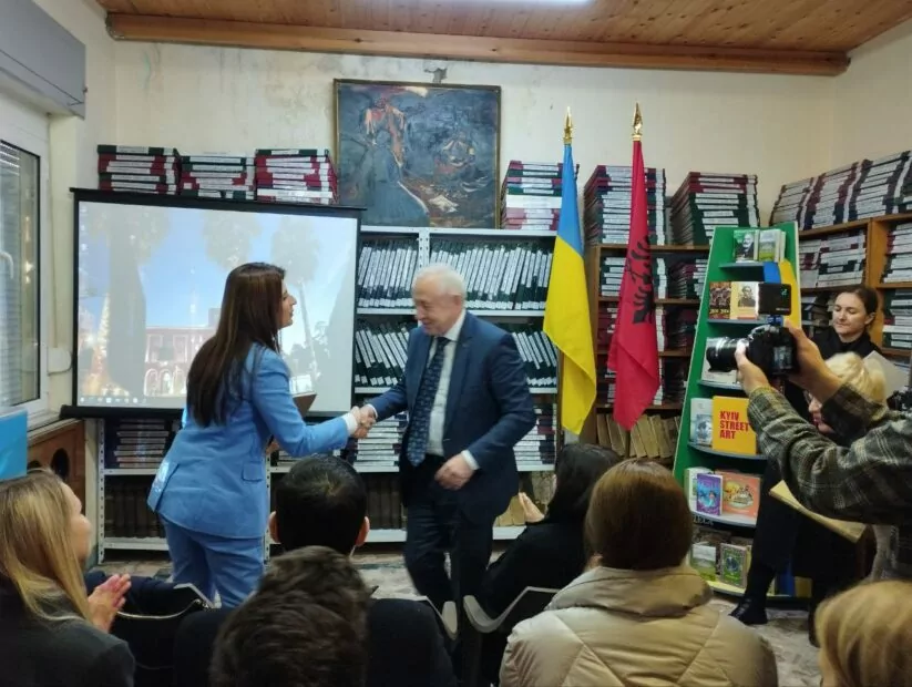 Ukrainian Bookshelf Opens in Durrës in Albania