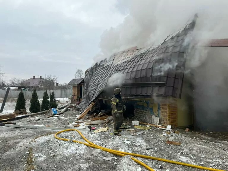 Через обстріл на Харківщині загинув чоловік, ще двоє поранені