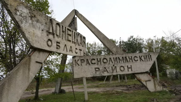 Фейк. Продаж викраденого церковного майна з Донецької області