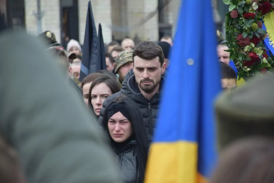 зображення до посту: Ukraine Bids Farewell to Hero Dmytro Kotsiubaylo “Da Vinci”