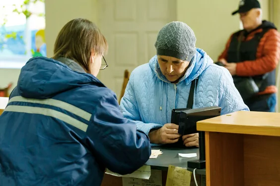 Укрпошта продовжує одноразові виплати мешканцям деокупованих територій Харківщини