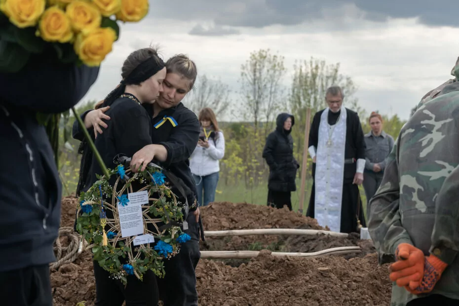 зображення до посту: Ті, хто бережуть пам’ять. Історії жінок Харківщини, які втратили рідних на війні