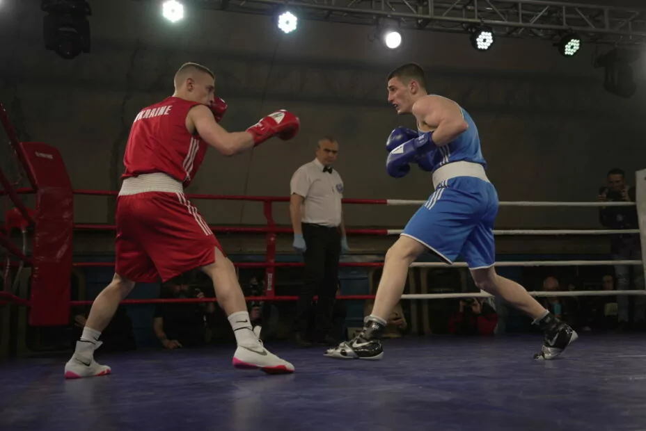 зображення до посту: Boxing Despite the War: Tournament Dedicated to Kharkiv Heroes Held Underground