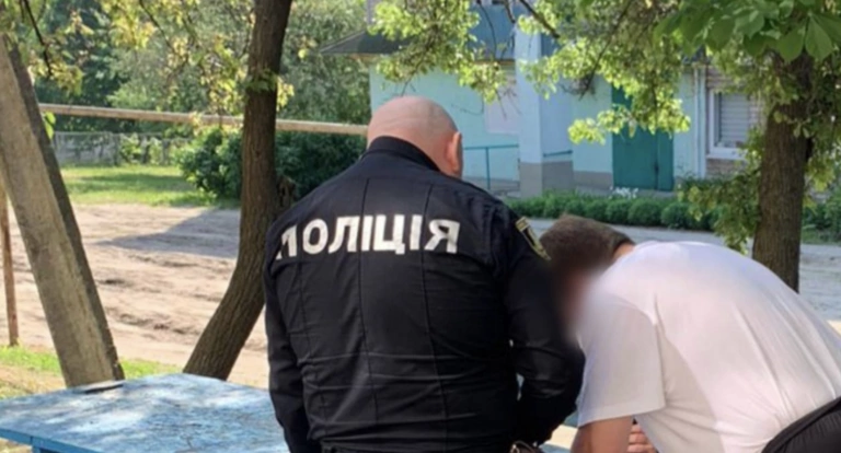 Волонтер і посадовець організували схему розкрадання бюджету на Харківщині