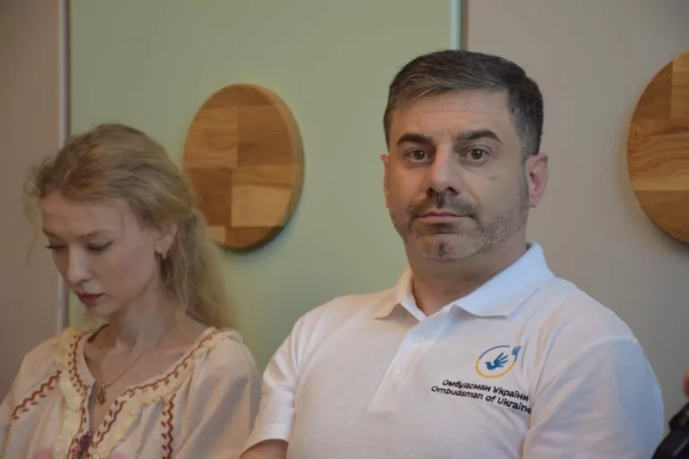 Омбудсмен прокоментував повернення тіл вбитих підлітків у Бердянську