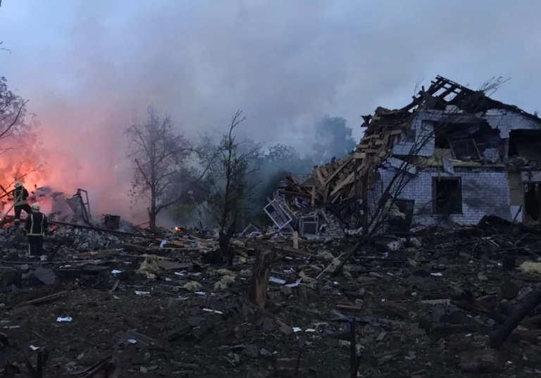 Kharkiv Oblast Under Attack: Russian Troops Carry Out Air Strike near Kolontayiv