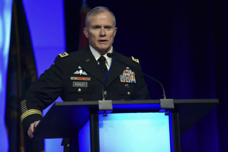 Розвідка США «не має підстав сумніватися» в переміщенні Росією ядерної зброї до Білорусі